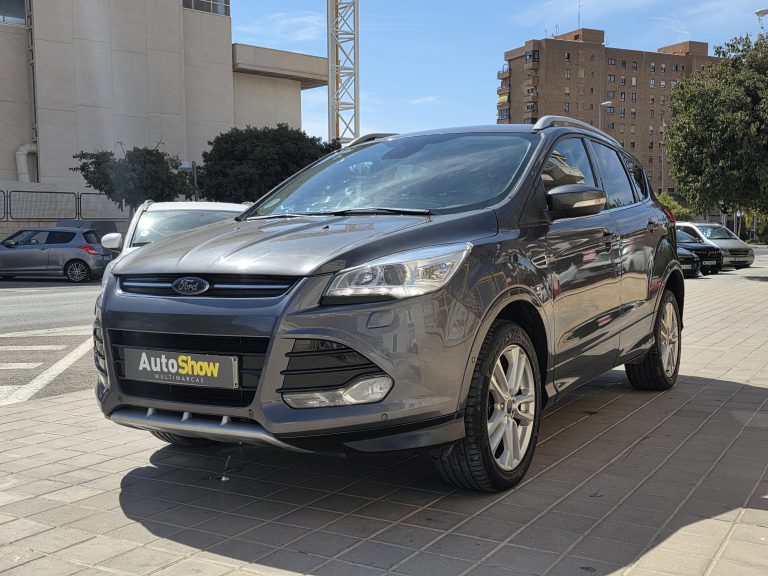 FORD Kuga 1.5 EcoBoost 4x4 STLine Auto